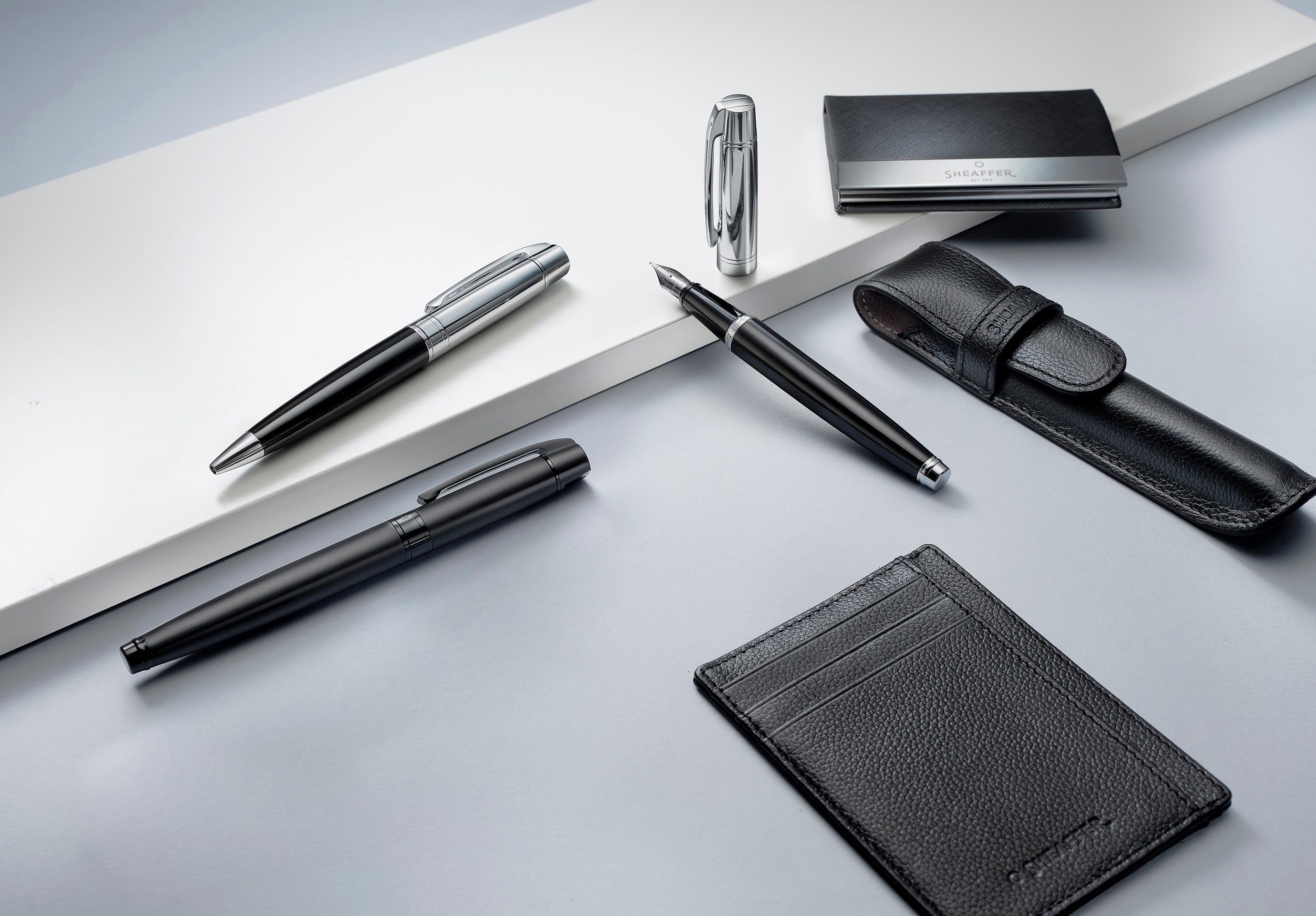 Sheaffer 300 Matte Black with Polished Black Accents