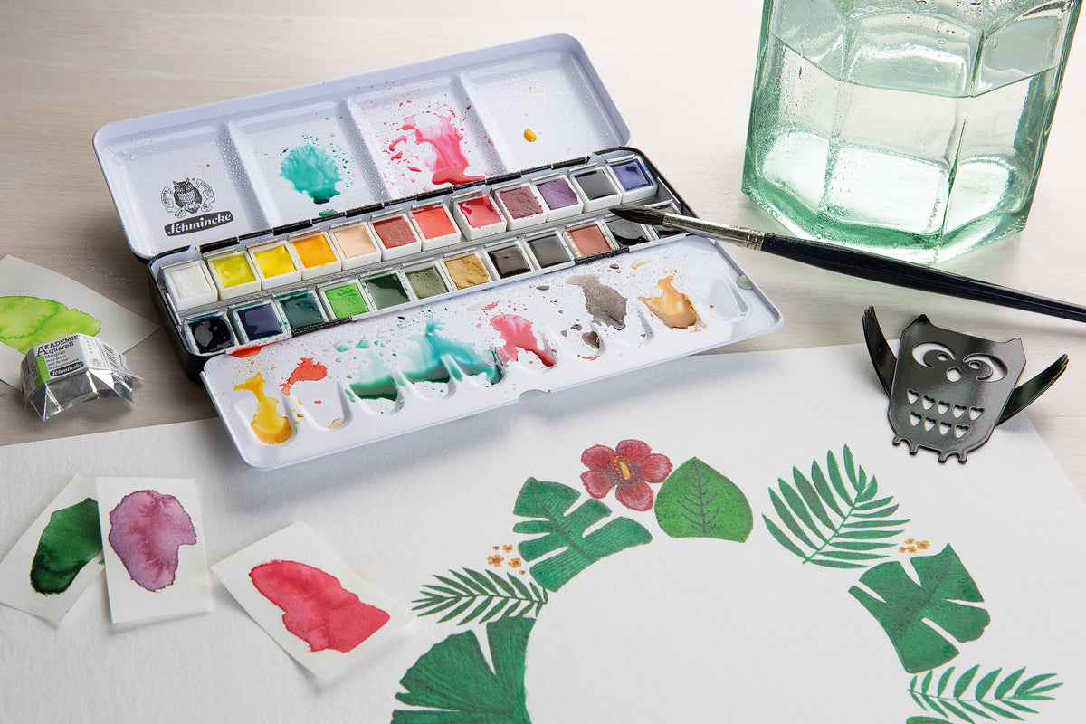 Schmincke Akademie watercolor set 24 ½ pans