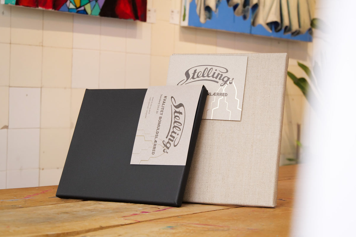 Stellings Silver black canvases