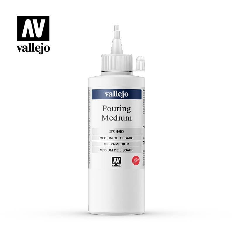 Vallejo Media 200 ml Vallejo Pouring Medium