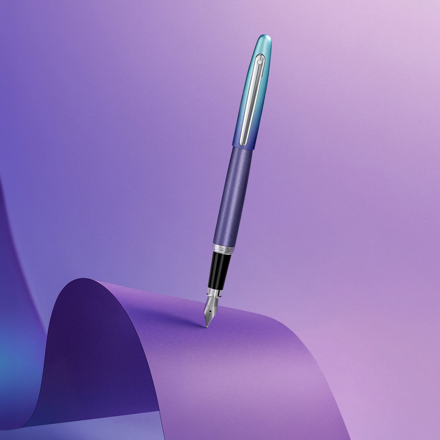 Sheaffer VFM Expressions Blue/Purple Pearlised Gradient with Chrome Accents